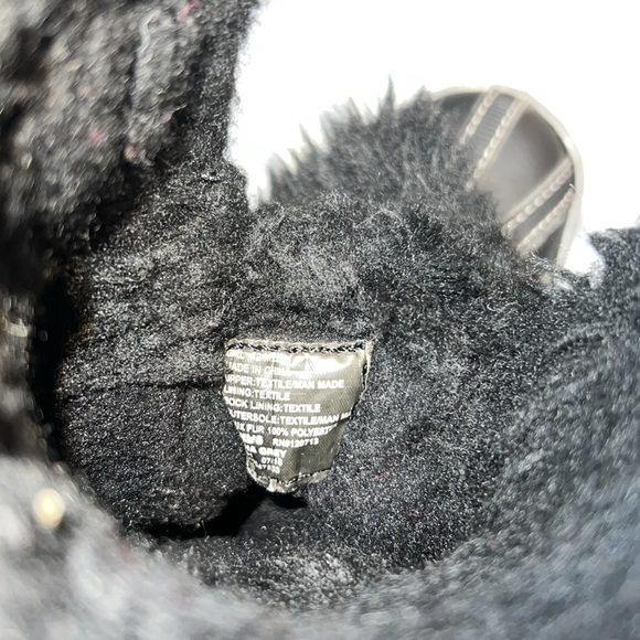 Kids Winter boots size 12 - Picture 7 of 7